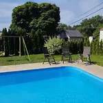 Penzion U Helferu Guest house Libun