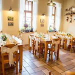 Penzion U Helferu Guest house 3*