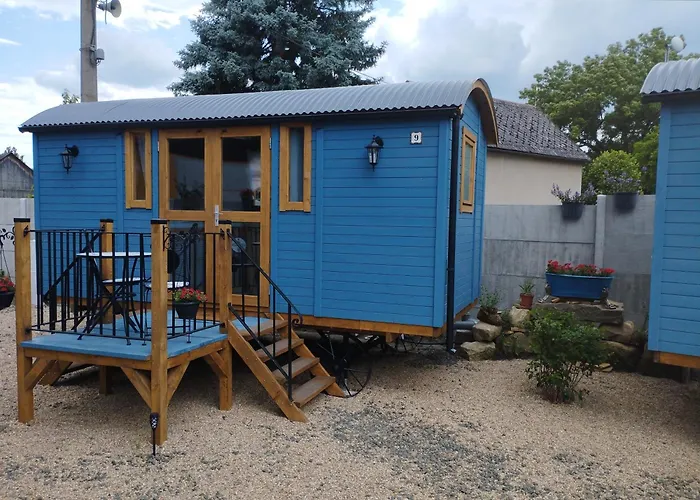 Restaurace U Helferu 3* Libuň