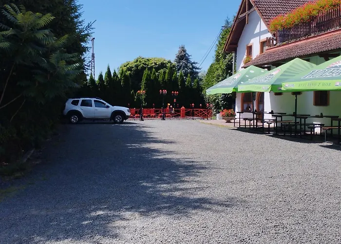 Restaurace U Helferů Penzion Libuň